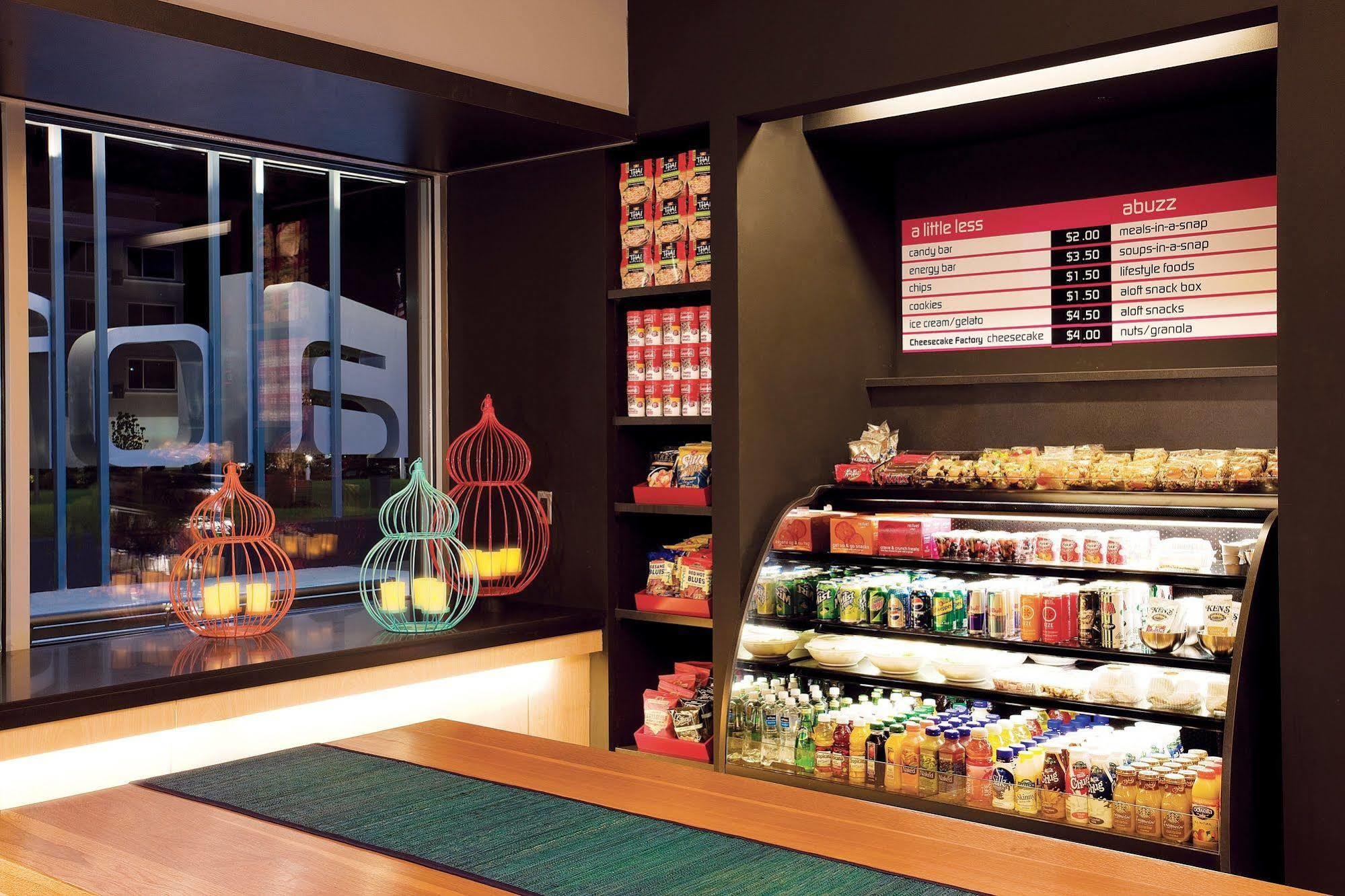 Aloft Syracuse Inner Harbor Exterior photo
